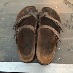 Birkenstock Mayari size 7